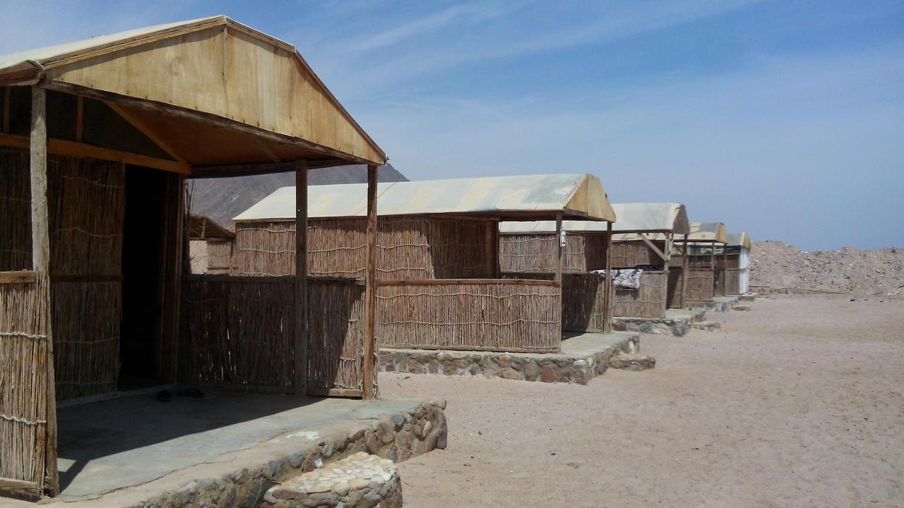 SakraTah Camp - eco friendly Hotel Taba Bagian luar foto